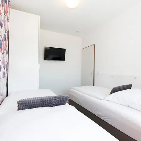 Apartment Trafalgar 122